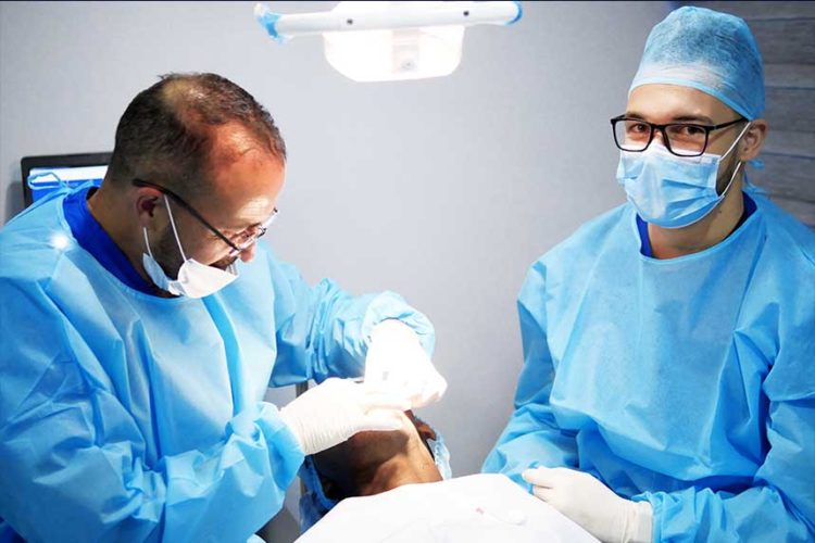 Dental-Implant-Seminar-Live-Patient-Program