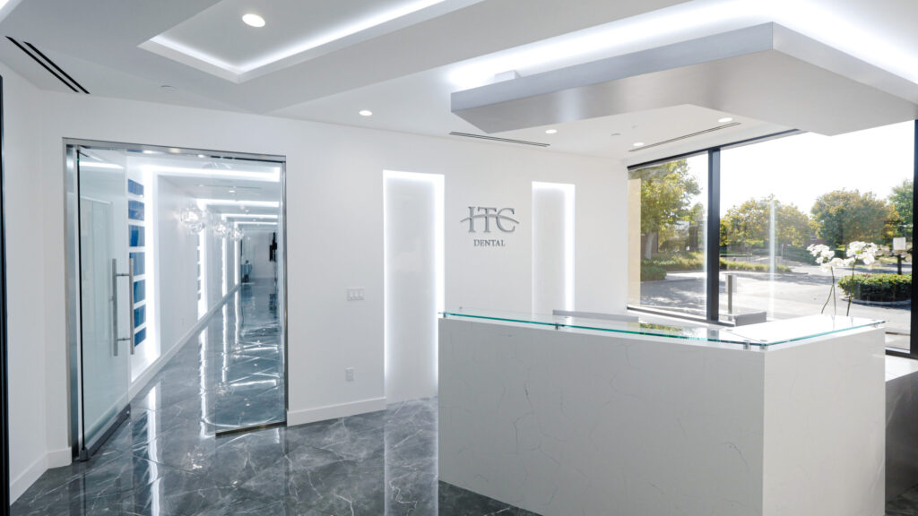 ITC Seminars implant training center in Newport Beach, California