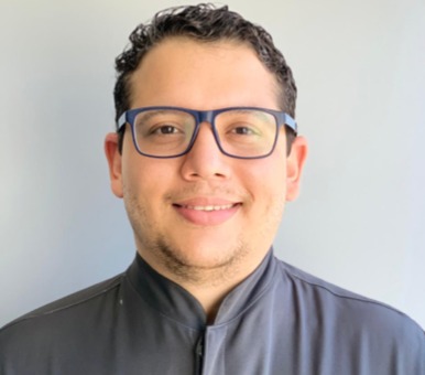 Dr. Julio Soto - ITC Seminars Dental Implant Training